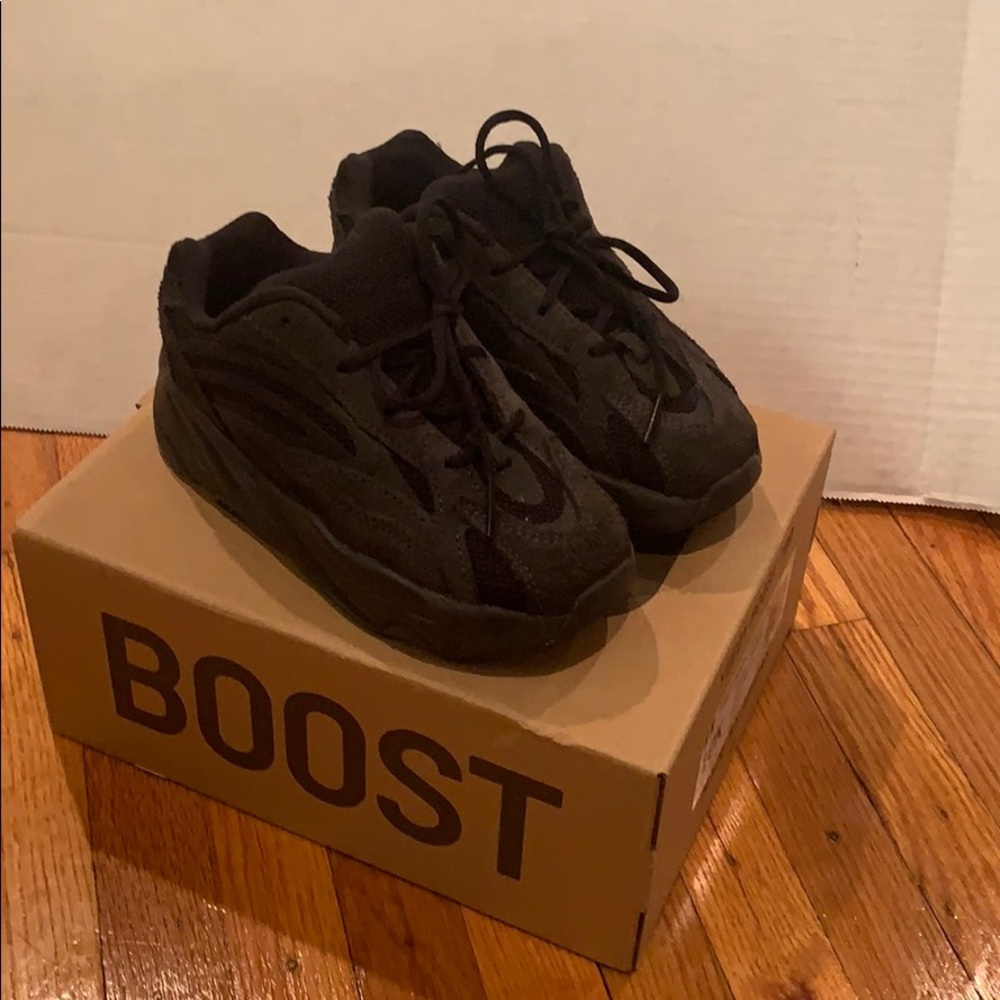 Infant 700 Yeezy Boost